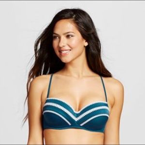 🆓Crochet Trim Bikini Top